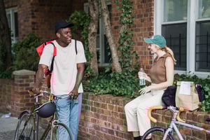 How to Start a Conversation With Your Crush - Featured
